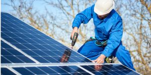 Installation Maintenance Panneaux Solaires Photovoltaïques à Licy-Clignon